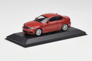 BMW 1M E82 Orange Minichamps 1:43 413020023 Metal — billede 2 af 5