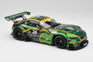 BMW Z4 E89 GT3 #24 Saudi Falcons K. Al Faisal / A. Binladen Dubai 24 Hours 2013 Minichamps 1:18 151132324 Metal — billede 4 af 6