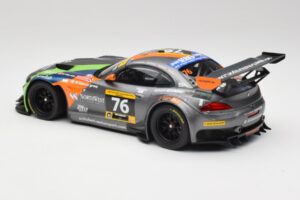 BMW Z4 E89 GT3 #76 Schubert Motorsport Dubai 24 Hours 2014 Minichamps 1:18 151142376 Metal — billede 5 af 6