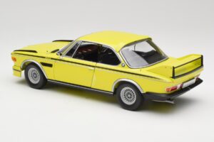 BMW 3.0 CSL E9 Gul Minichamps 1:18 180029028 Metal — billede 7 af 8