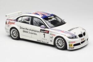 BMW E90 320si #1 A. Priaulx WTCC Champion 2006 Kyosho 1:18 80430429067 Metal — billede 6 af 8