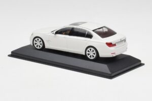 BMW 750Li F02 Hvid Minichamps 1:43 80420445201 Metal — billede 3 af 5