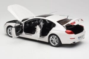 BMW 6 F06 Gran Coupe Mineral Hvid Paragon 1:18 80432218741 Metal — billede 5 af 8