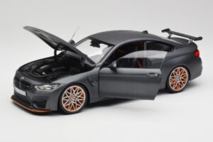 BMW M4 F82 GTS Frozen Grå Minichamps 1:18 80432411555 Metal — billede 2 af 8