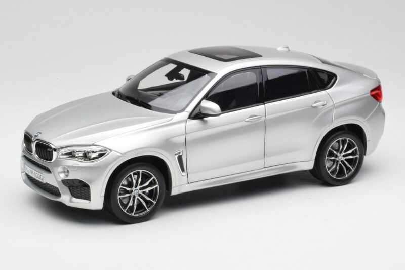 BMW X6 M F86 Sølv Norev 1:18 183200 Metal