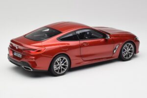 BMW M850i G15 Orange Metallic Norev 1:18 183285 Metal — billede 3 af 8