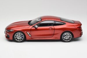 BMW M850i G15 Orange Metallic Norev 1:18 183285 Metal — billede 4 af 8