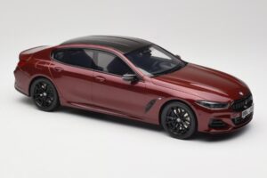 BMW M850i G15 M Performance Melbourne Red Metallic GT Spirit 1:18 GT493 Resin — billede 4 af 6
