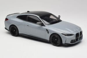 BMW M4 G82 Brooklyn Grå Minichamps 1:18 155020124 Metal — billede 4 af 6