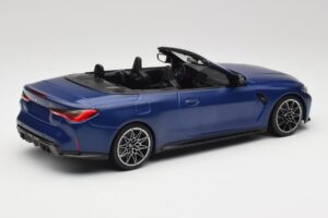 BMW M4 G82 Cabriolet Frozen Portimao Blue Minichamps 1:18 155021030 Metal — billede 2 af 6