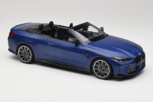 BMW M4 G82 Cabriolet Frozen Portimao Blue Minichamps 1:18 155021030 Metal — billede 4 af 6