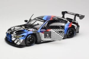 BMW M4 GT3 G82 #1 Test Version 2021 Minichamps 1:18 113222003 Metal — billede 2 af 8