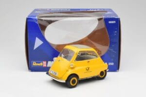 BMW Isetta 250 Deutsche Bundespost Revell 1:18 925 Metal — billede 8 af 8
