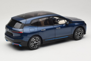 BMW iX Blue Metallic Minichamps 1:18 110023100 Metal — billede 3 af 8