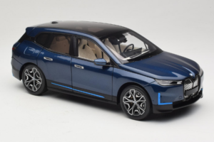 BMW iX Blue Metallic Minichamps 1:18 110023100 Metal — billede 6 af 8