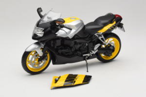 BMW K1200S Gul Sort Minichamps 1:10 80430309224 Metal — billede 2 af 8