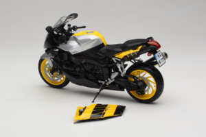 BMW K1200S Gul Sort Minichamps 1:10 80430309224 Metal — billede 5 af 8