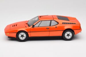 BMW M1 Orange Minichamps 1:18 80432411549 Metal — billede 4 af 8