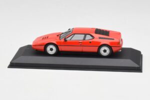 BMW M1 Rød Minichamps 1:43 430025022 Metal