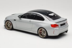 BMW M2 CS F87 Sølv med gyldne fælge Minichamps 1:18 155021028 Metal — billede 5 af 6
