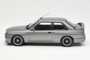 BMW M3 E30 Sport Evolution Cecotto Grå AUTOart 1:18 70567 Metal — billede 4 af 8