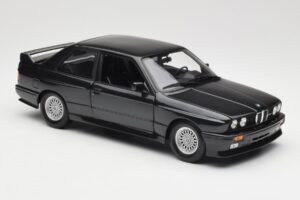 BMW M3 E30 Black Metallic Minichamps 1:18 180020306 Metal — billede 6 af 8