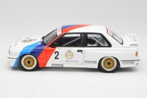 BMW M3 E30 #2 Warsteiner E. van de Poele DTM Champion 1987 Minichamps 1:18 80430396026-O Metal — billede 4 af 8
