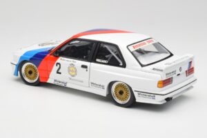 BMW M3 E30 #2 Warsteiner E. van de Poele DTM Champion 1987 Minichamps 1:18 80430396026-O Metal — billede 7 af 8