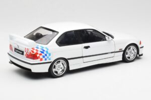 BMW M3 E36 Lightweight Hvid Solido 1:18 S1803903 Metal — billede 3 af 8