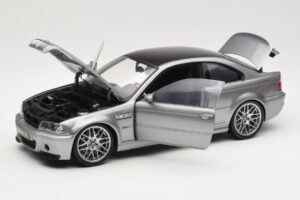 BMW M3 E46 CSL Sølv Kyosho 1:18 08506S Metal — billede 2 af 8