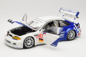 BMW M3 E46 GTR #42 J. Muller / J.J. Lehto ALMS 2001 Minichamps 1:18 80430139183 Metal — billede 2 af 8