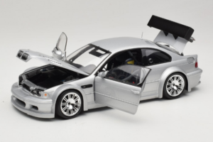 BMW M3 E46 GTR Street Sølv Minichamps 1:18 100012100 Metal — billede 2 af 8