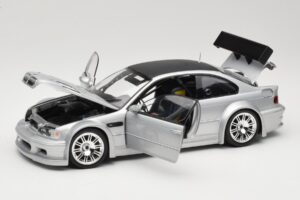 BMW M3 E46 GTR Street Sølv With Carbon Roof Minichamps 1:18 100012102 Metal — billede 2 af 8