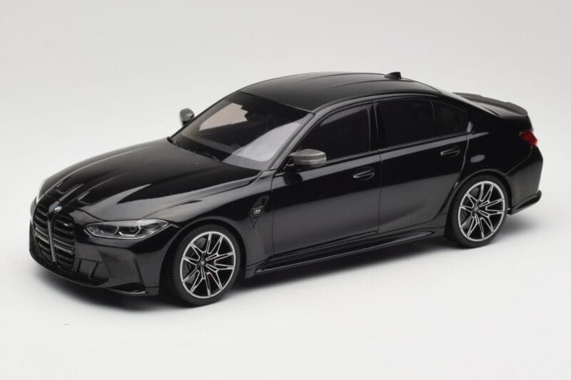 BMW M3 G80 Grå Metallic Minichamps 1:18 155020204 Metal