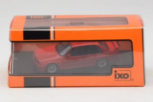 BMW M3 E30 Sport Evolution Rød IXO 1:43 CLC583N Metal — billede 4 af 4