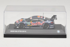 BMW M4 #13 Red Bull A. da Costa BMW Team RBM DTM 2015 Minichamps 1:43 80422405596 Metal — billede 4 af 5