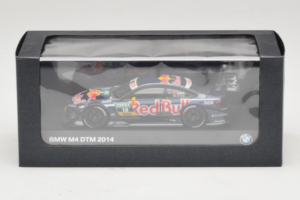 BMW M4 #18 Red Bull A. da Costa BMW Team RBM DTM 2014 Minichamps 1:43 80422364863 Metal — billede 5 af 5