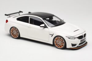 BMW M4 F82 GTS Alpine White Minichamps 1:18 110025221 Metal — billede 6 af 8