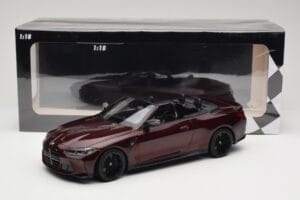BMW M4 G83 Cabriolet Rød Metallic Minichamps 1:18 155021032 Metal — billede 6 af 6