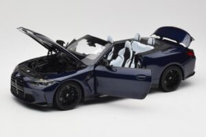 BMW M4 G82 Cabriolet Blå Metallic Minichamps 1:18 110021031 Metal — billede 2 af 8