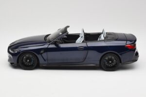 BMW M4 G82 Cabriolet Blå Metallic Minichamps 1:18 110021031 Metal — billede 4 af 8