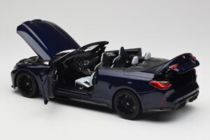 BMW M4 G82 Cabriolet Blå Metallic Minichamps 1:18 110021031 Metal — billede 5 af 8