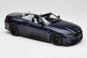 BMW M4 G82 Cabriolet Blå Metallic Minichamps 1:18 110021031 Metal — billede 6 af 8