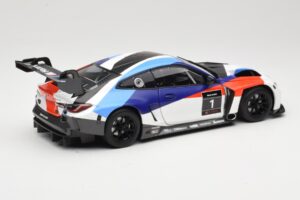 BMW M4 G82 GT3 Presentation 2021 Minichamps 1:18 80435A5D002 Metal — billede 3 af 8
