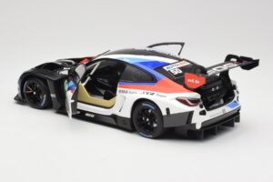 BMW M4 GT3 Ceccato Racing #50 T. Glock DTM Imola 2022 Minichamps 1:18 113222050 Metal — billede 5 af 8
