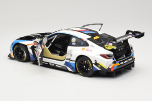 BMW M4 GT3 #46 V. Rossi / A. Farfus / M. Martin Team WRT 12 Hours of Bathurst 2023 Minichamps 1:18 113232146 Metal — billede 5 af 8