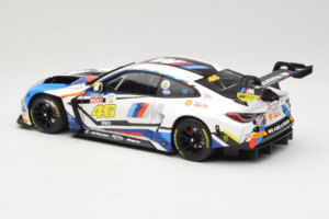 BMW M4 GT3 #46 V. Rossi / A. Farfus / M. Martin Team WRT 12 Hours of Bathurst 2023 Minichamps 1:18 113232146 Metal — billede 7 af 8