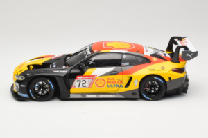 BMW M4 GT3 #72 D. Harper / M. Hesse / N. Verhagen BMW Junior Team 24 Hours of Nurburgring 2023 Minichamps 1:18 113232072 Meta — billede 4 af 8