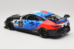BMW M4 GT4 #1 Presentation 2024 Otto 1:18 OT1125 Resin — billede 5 af 6