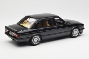 BMW M5 E28 Diamond Sort Otto 1:18 OT184 Resin — billede 2 af 6